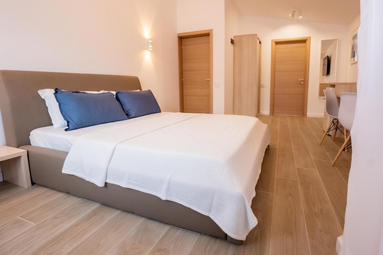 Vila Ines - Mamaia Nord Năvodari Exteriör bild